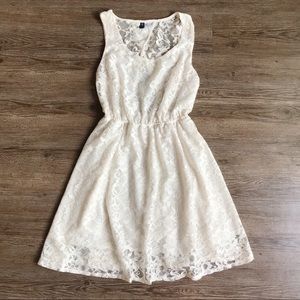 White/cream Lace dress with keyhole back